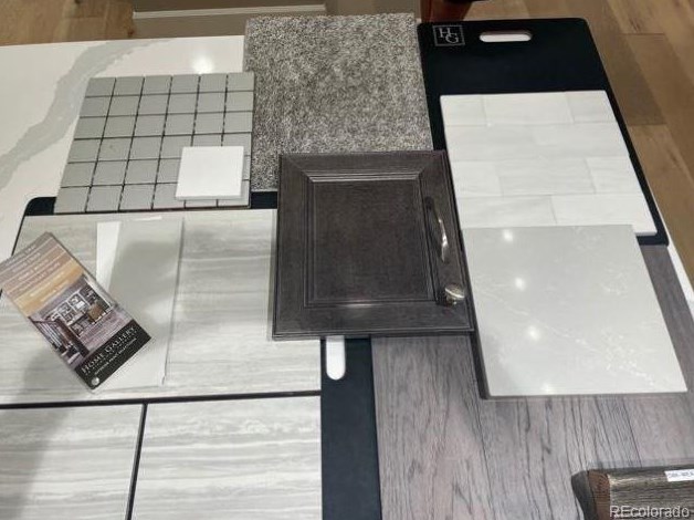 21061 Quincy Dr, Aurora CO  80013-5496 exterior