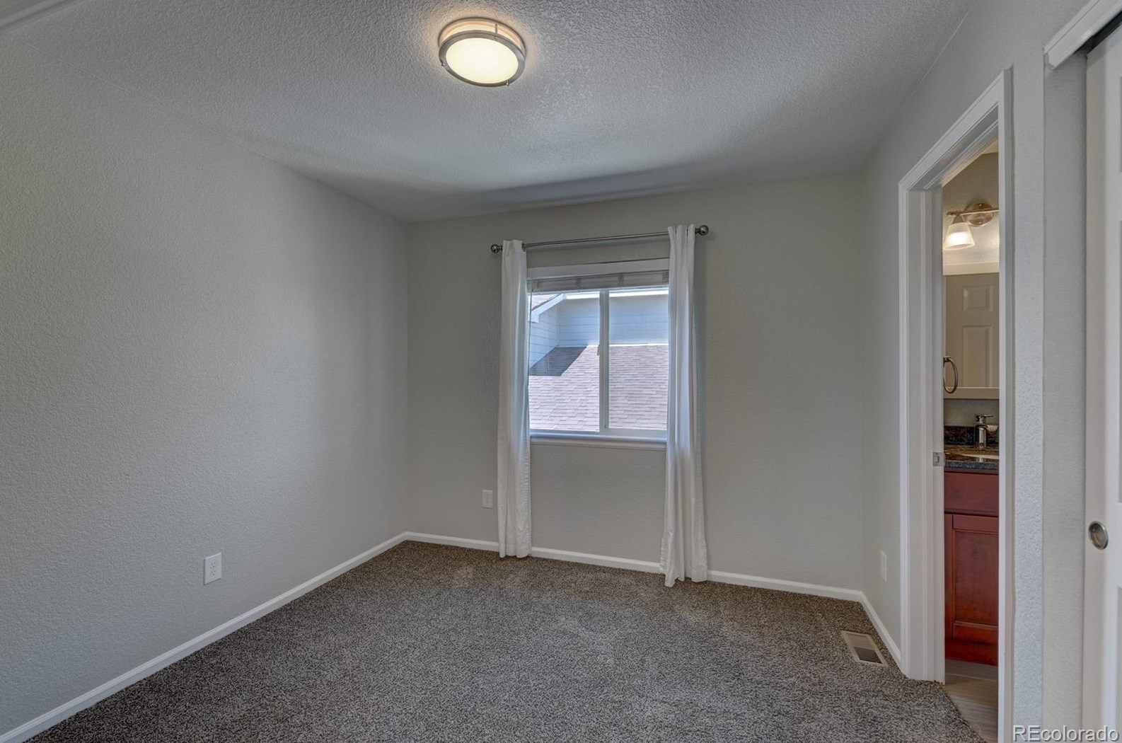 3157 Grn Hvn Cir, Littleton CO 80126-7540 exterior