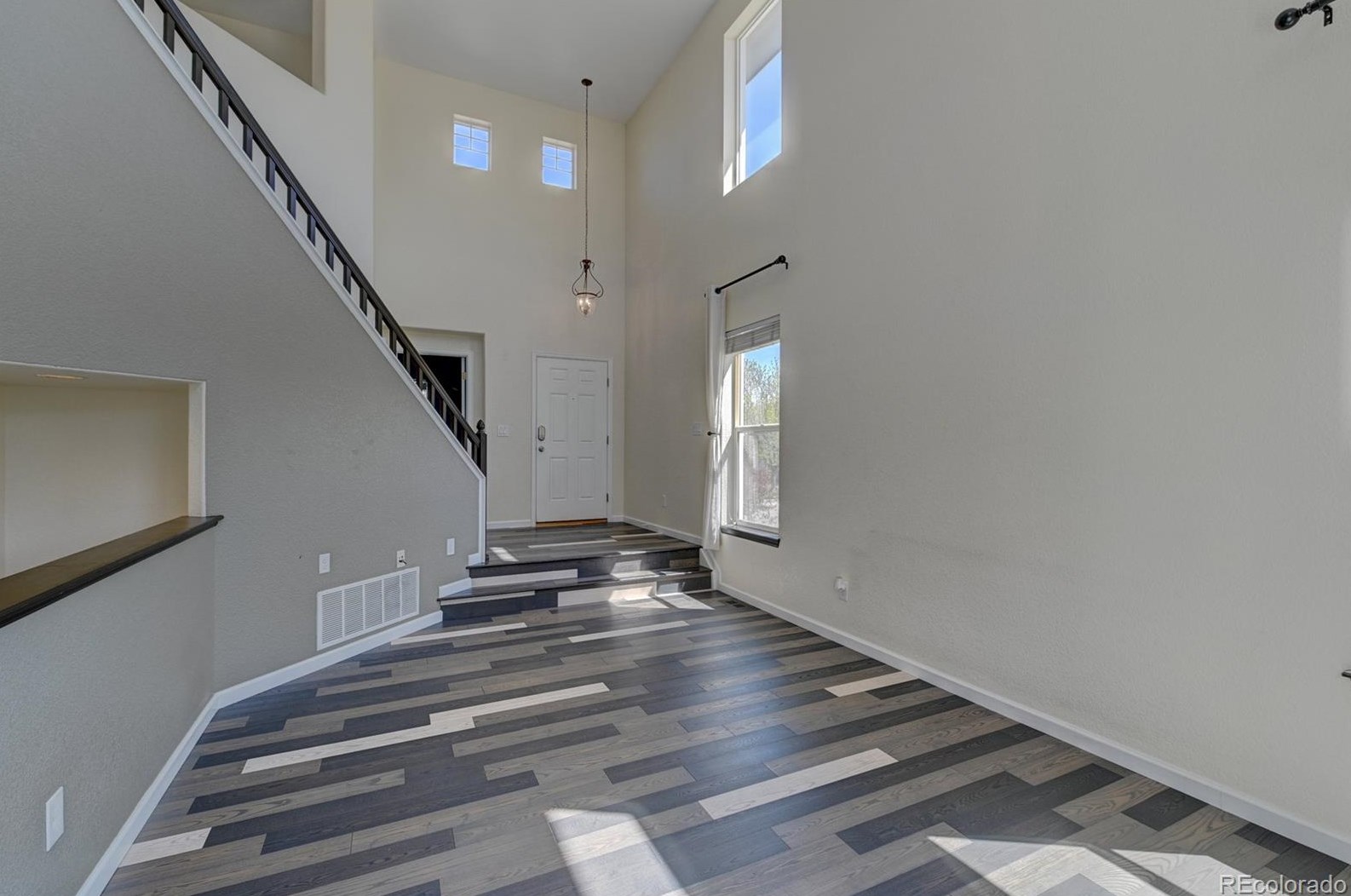 3157 Grn Hvn Cir, Littleton CO 80126-7540 exterior