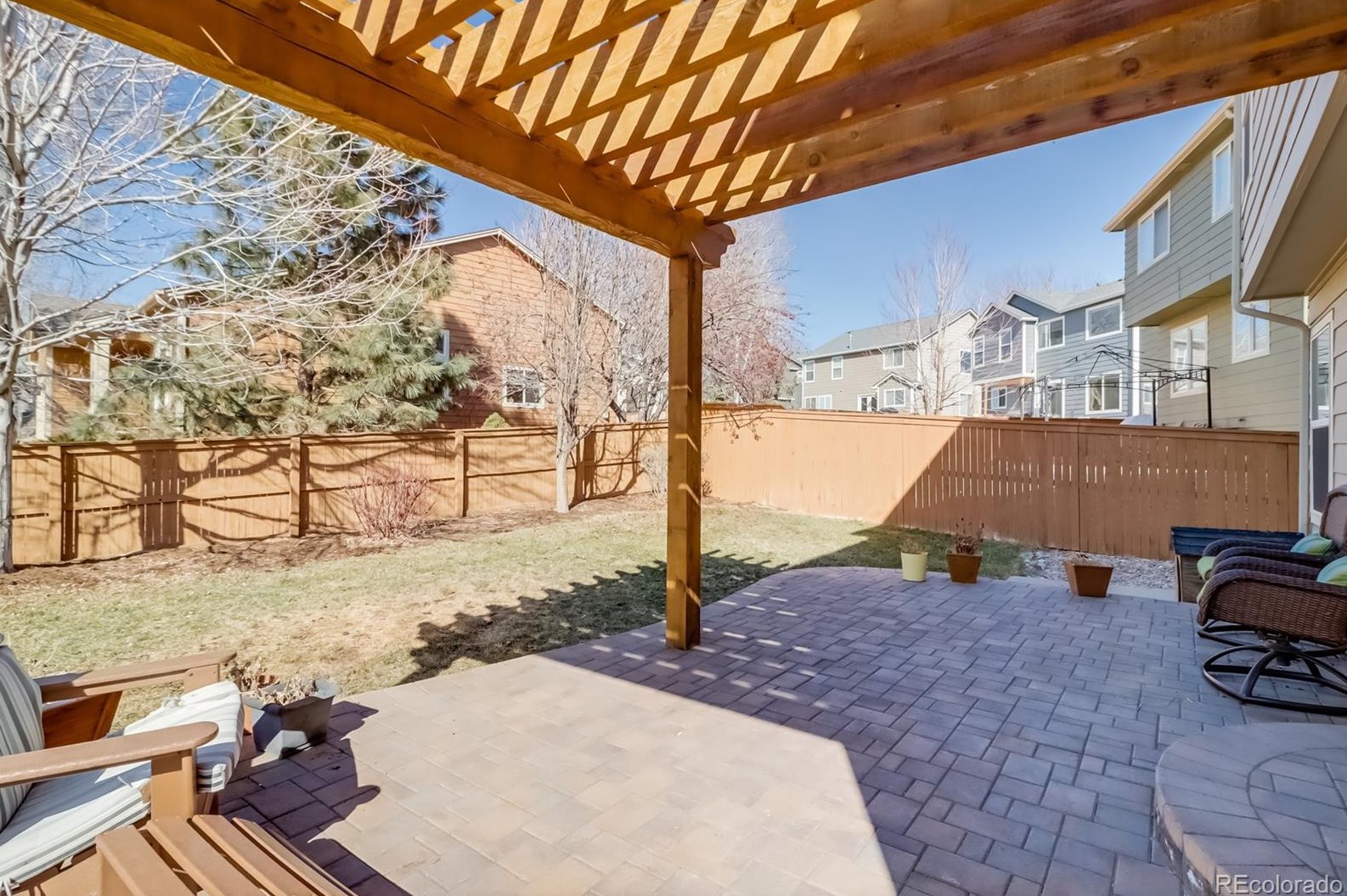 9467 Wolfe Dr, Littleton CO 80129-5764 exterior