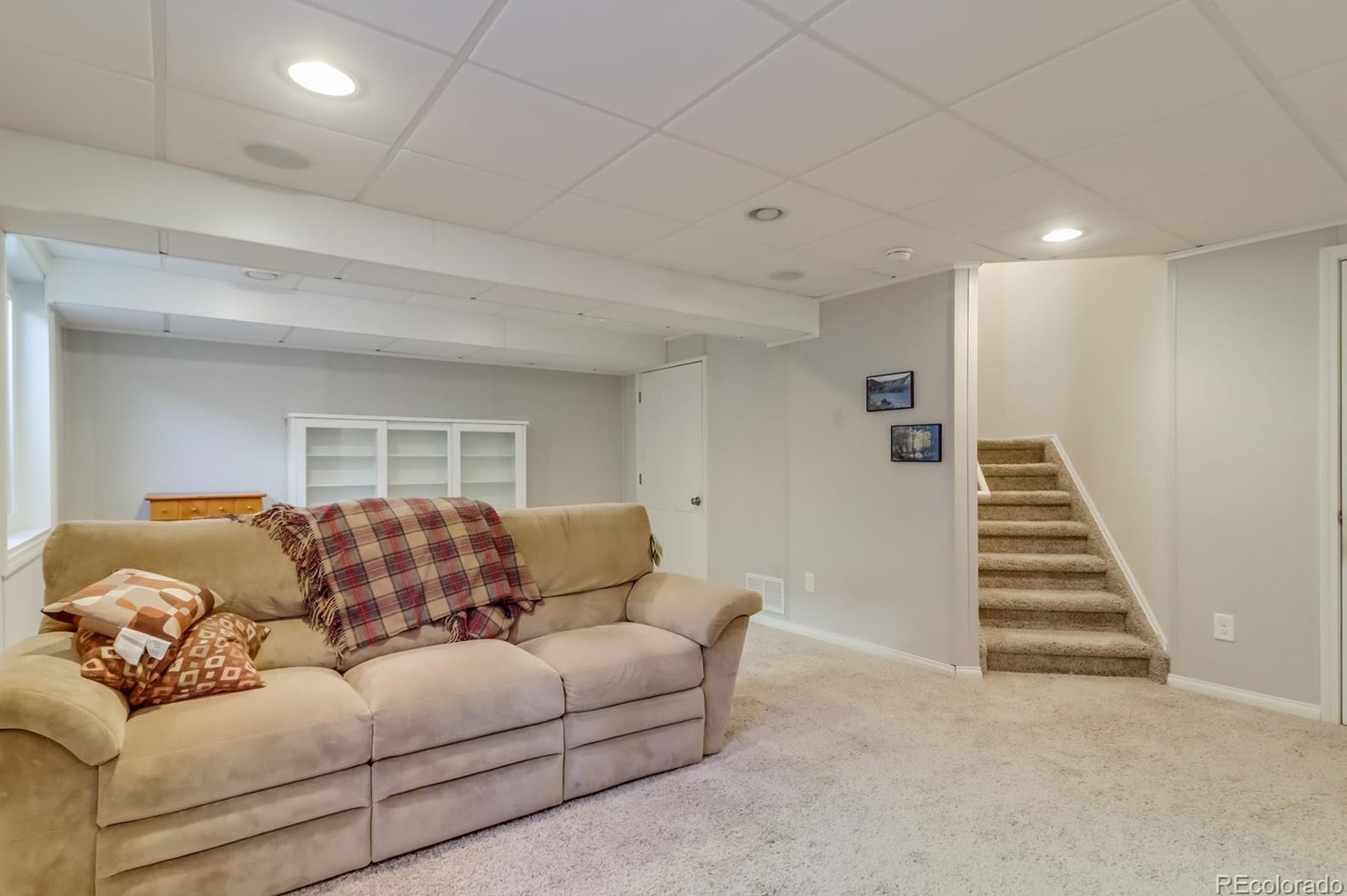 9467 Wolfe Dr, Littleton CO 80129-5764 exterior