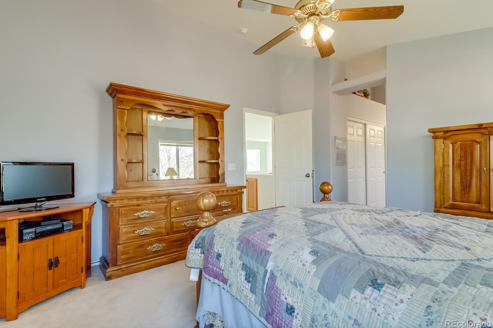 9467 Wolfe Dr, Littleton CO 80129-5764 exterior