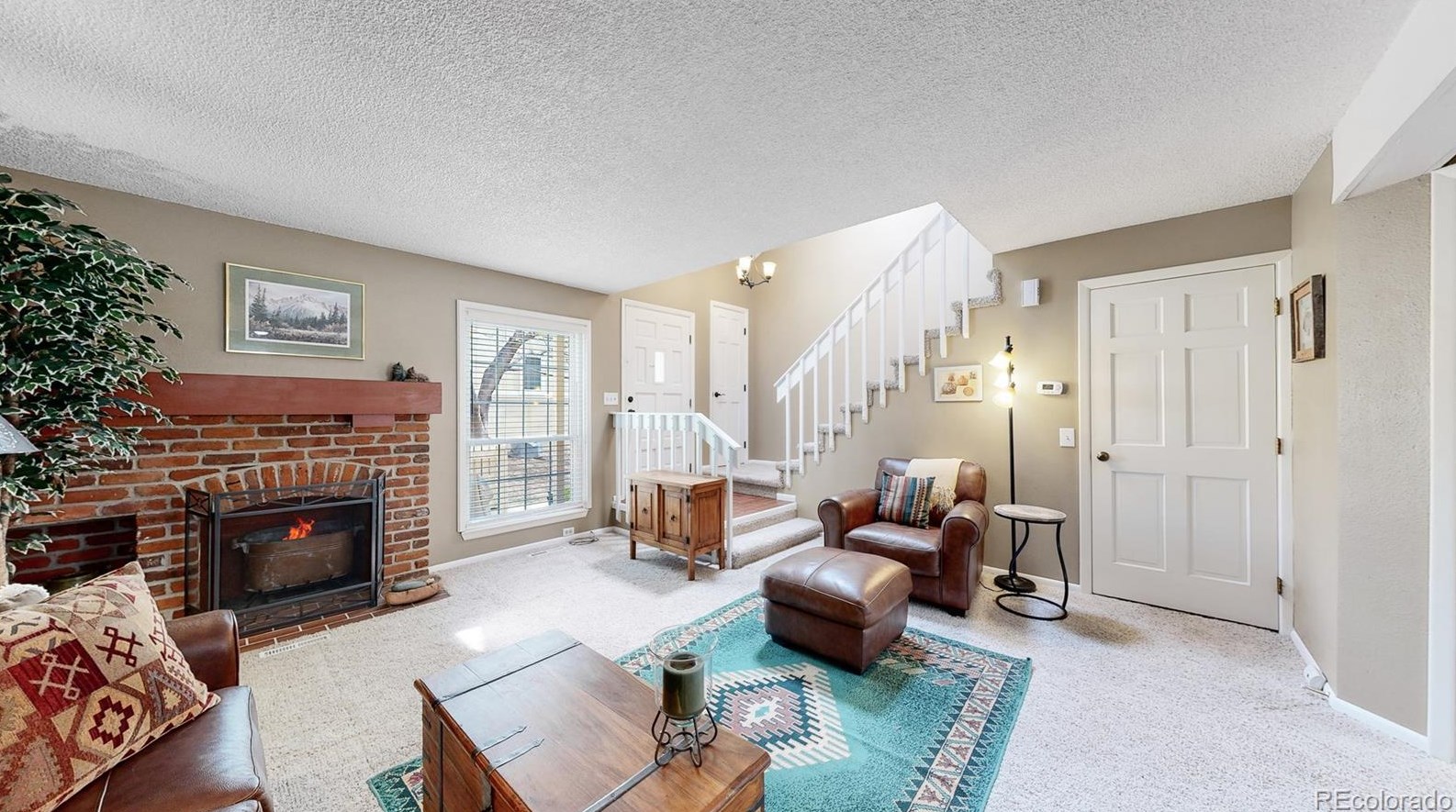 2941 Long Dr, Littleton, CO 80120-4370