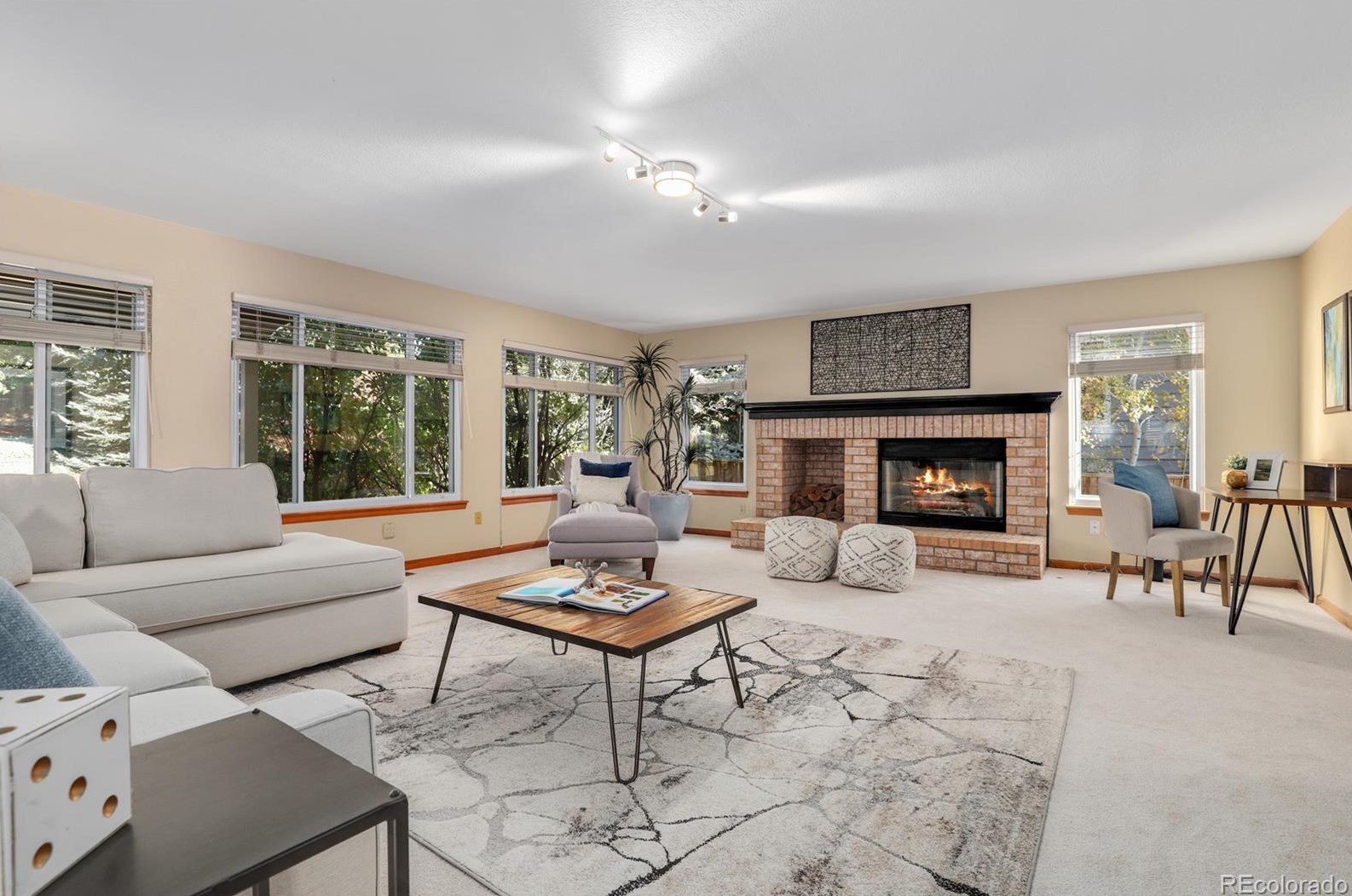 8948 Green Meadows Ln, Littleton CO 80126-2674 exterior