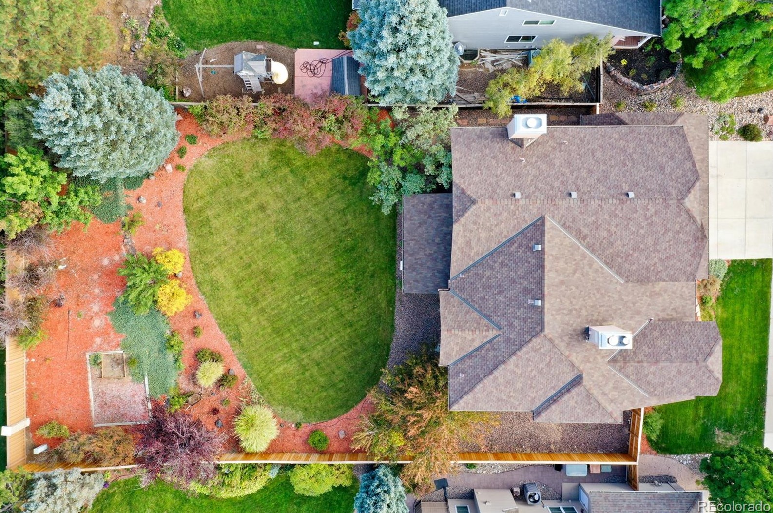 8948 Green Meadows Ln, Littleton CO 80126-2674 exterior