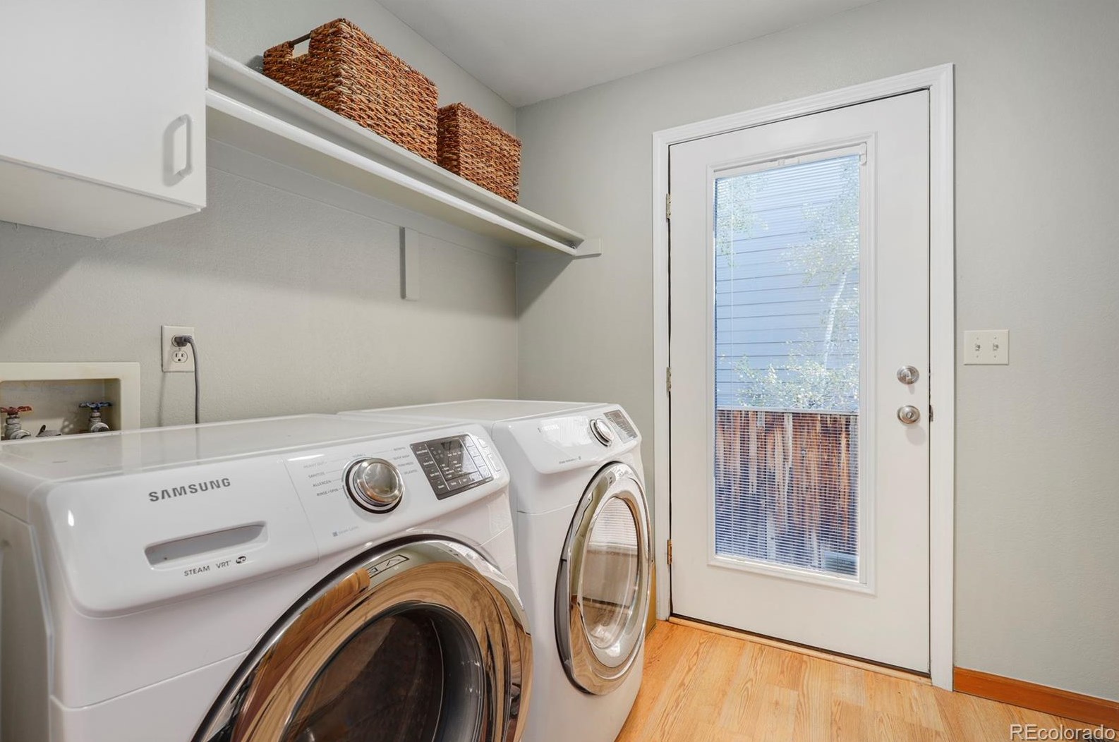 8948 Green Meadows Ln, Littleton CO 80126-2674 exterior