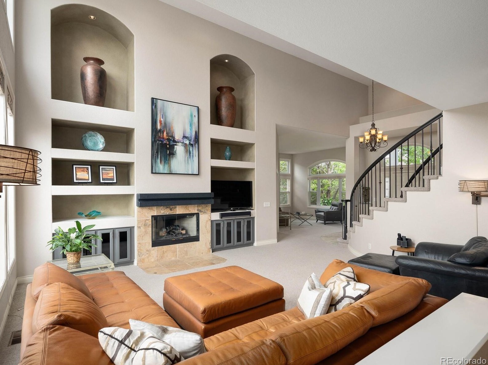 9847 Isabel Ct, Littleton CO exterior