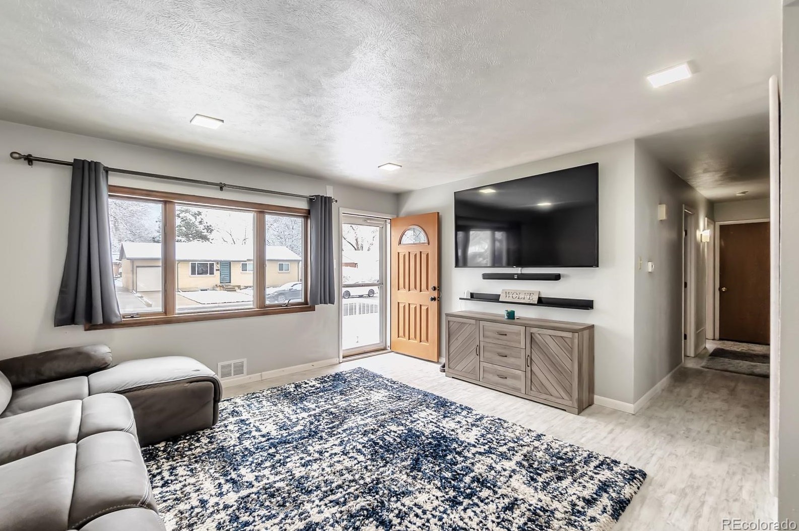 9663 Rensselaer Dr, Arvada, CO 80004-5137
