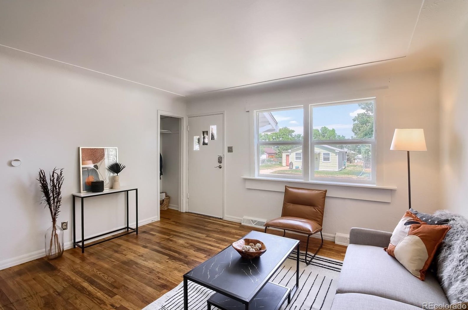 2364 Parkhill Ave, Littleton CO 80120-2525 exterior