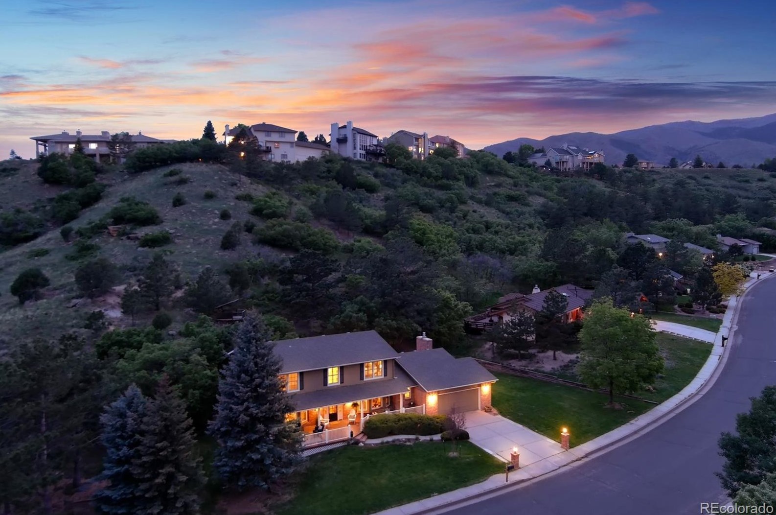 6914 Oak Valley Dr, Colorado Springs, CO 80919-3405