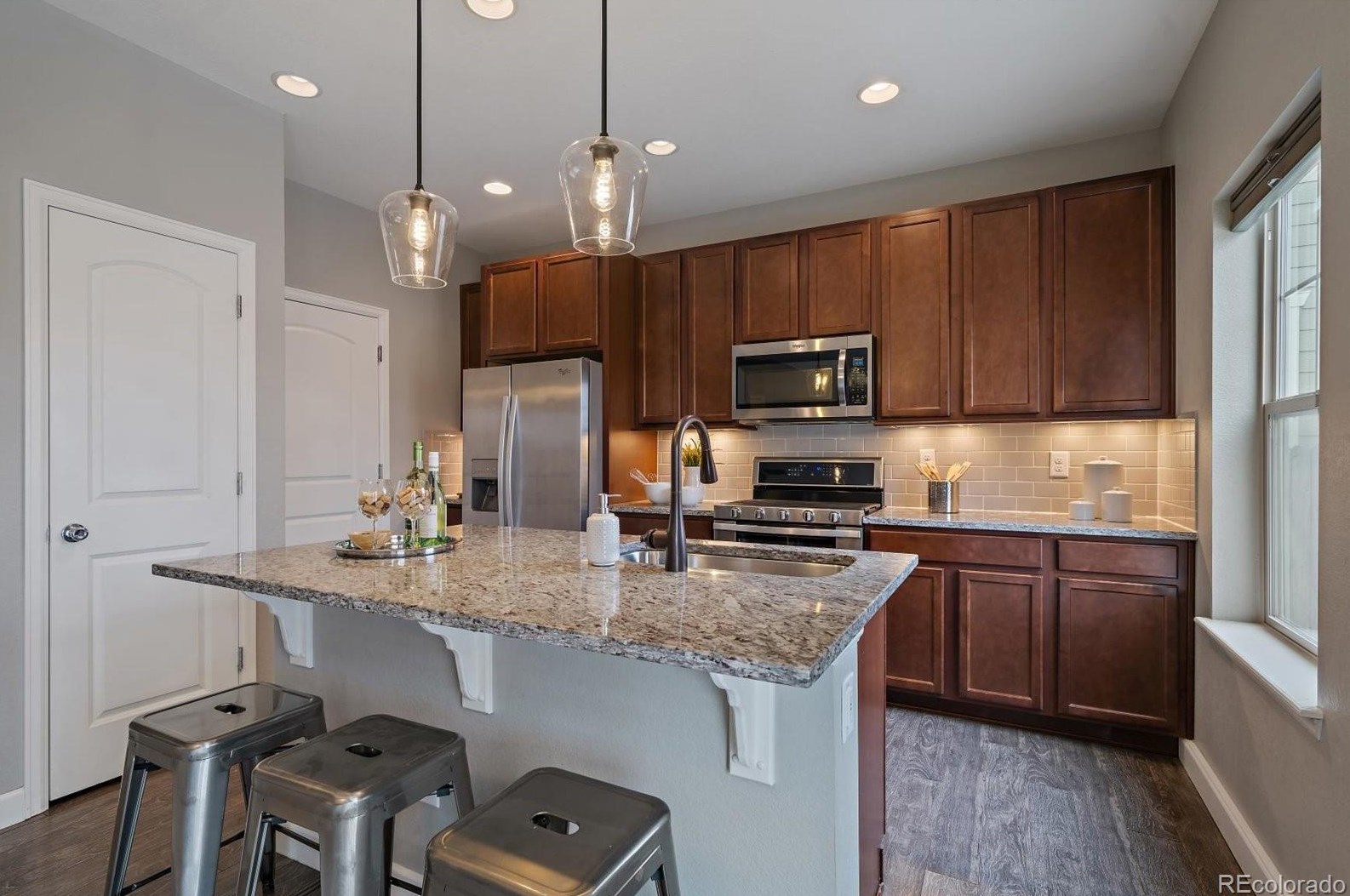 15161 70th Ave, Arvada CO  80007 exterior