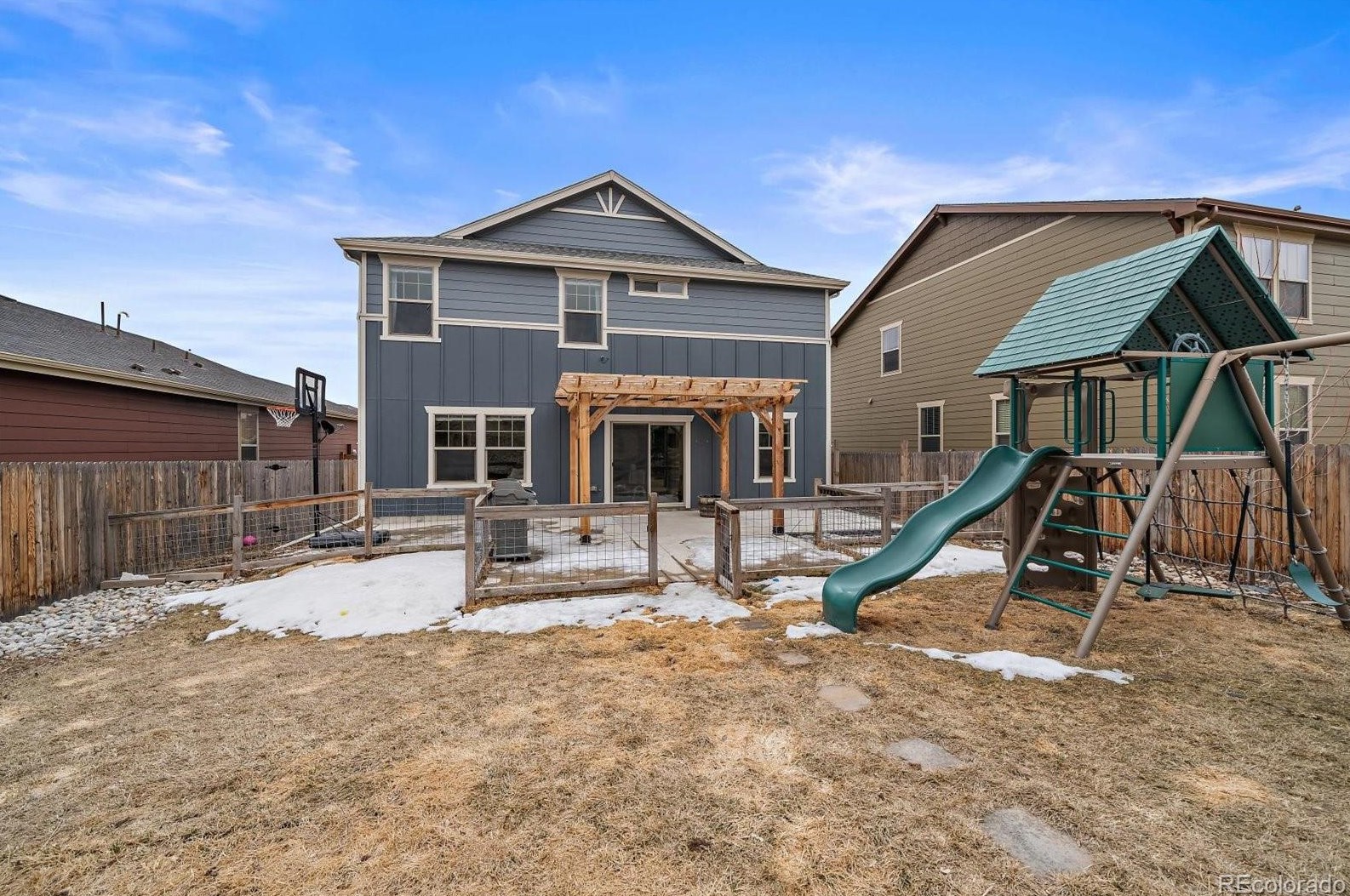 15161 70th Ave, Arvada CO  80007 exterior