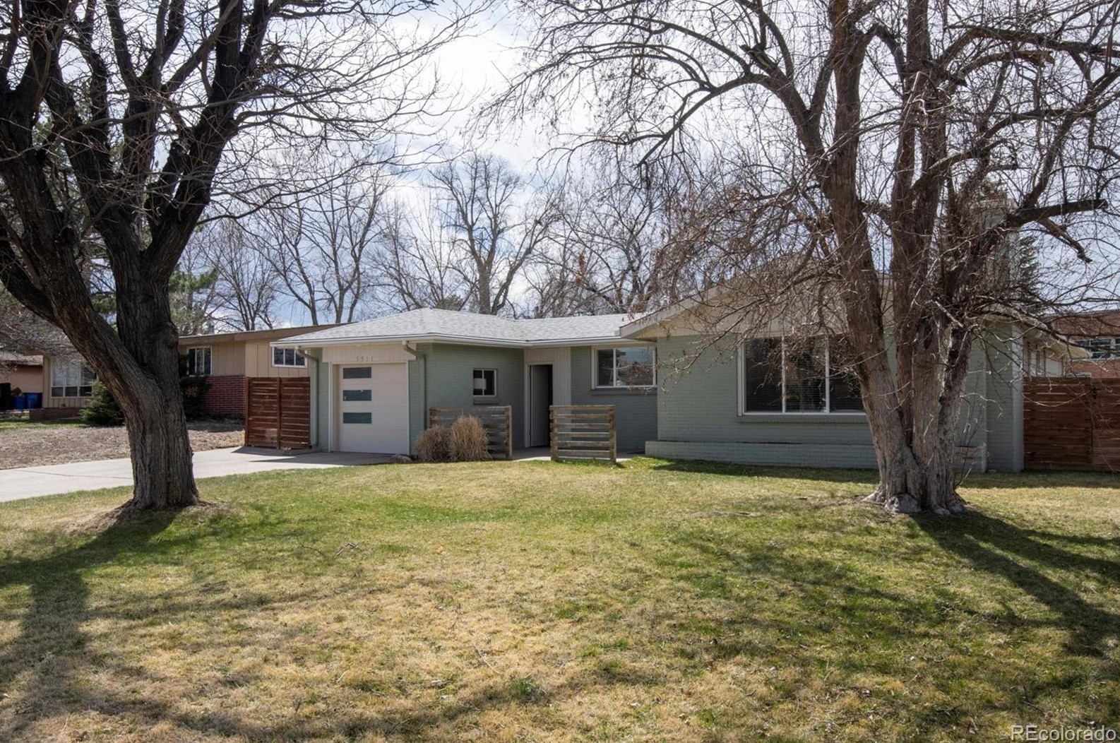 5911 Crestview St, Littleton, CO 80120-2805