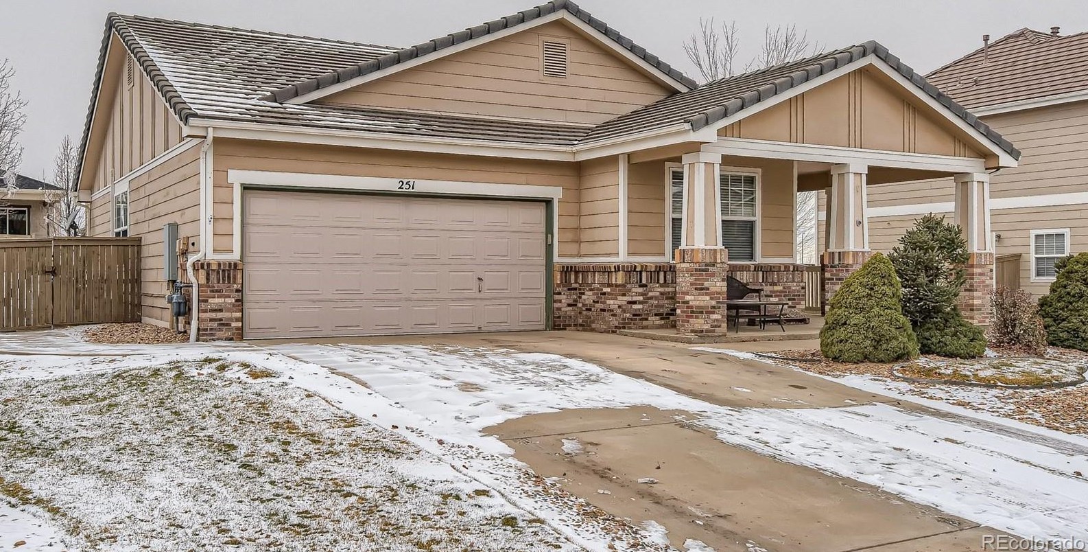 251 Peabody St, Castle Rock, CO 80104-8813