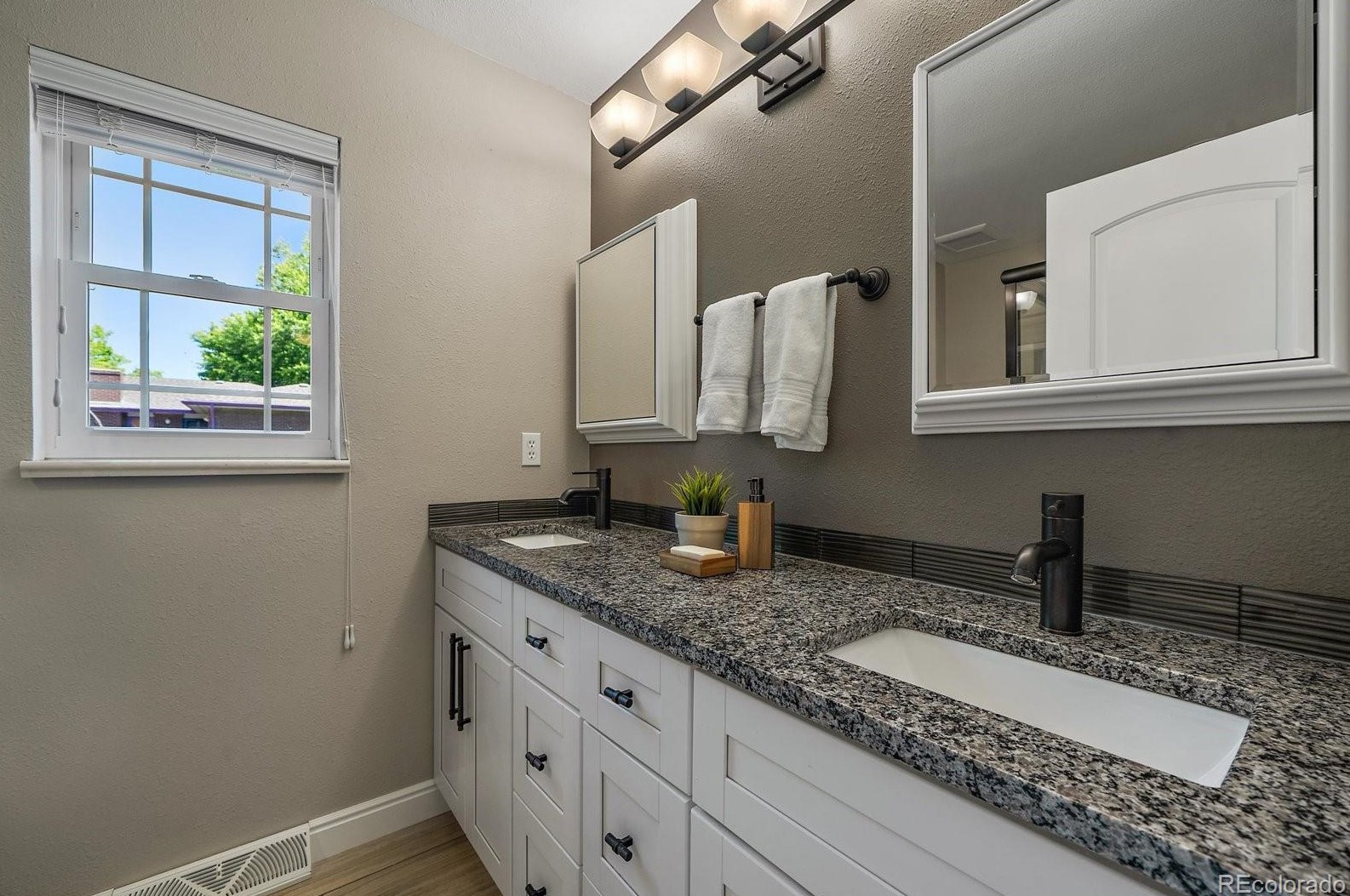 7660 Nelson St, Arvada CO  80005-3615 exterior