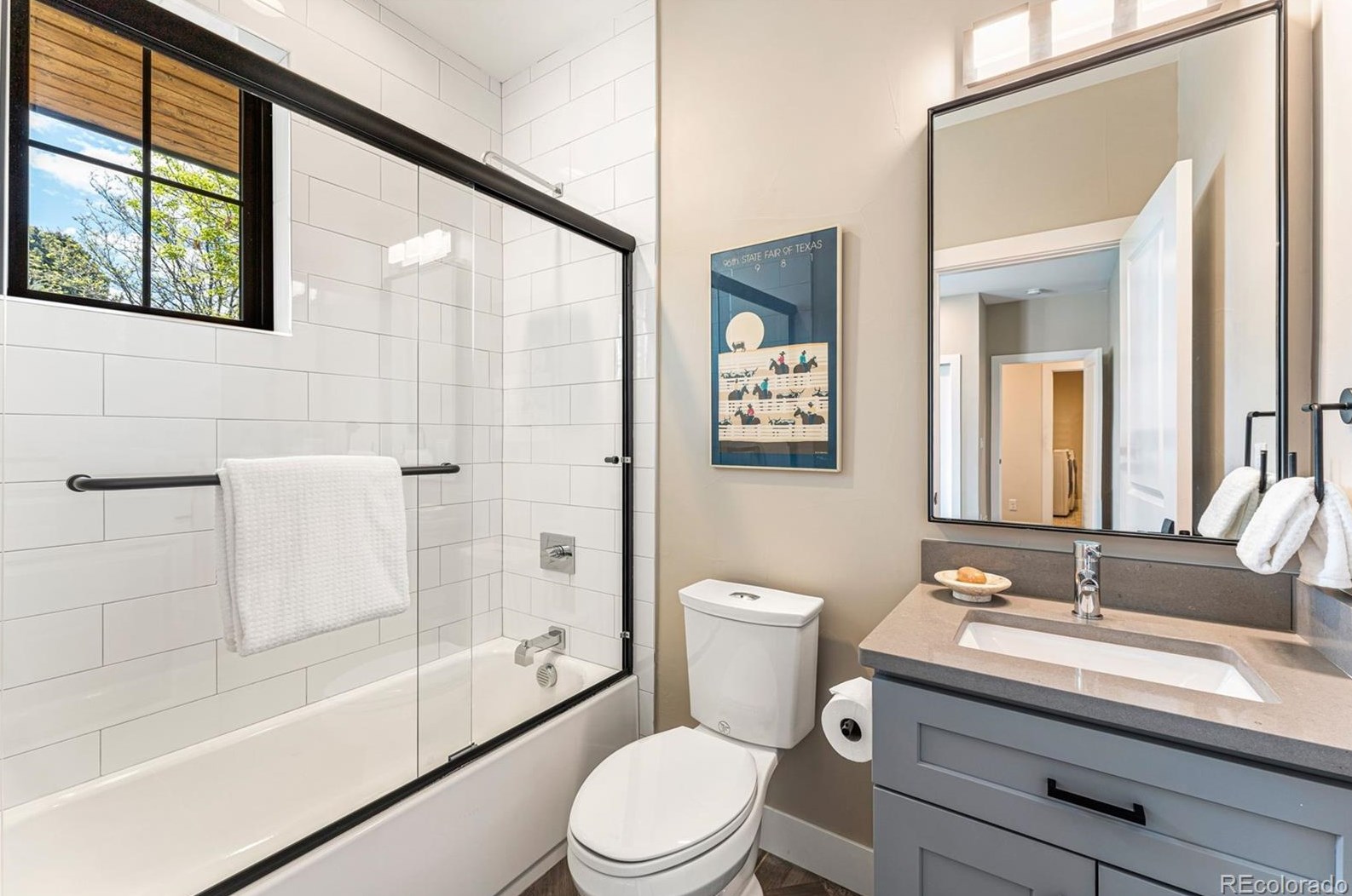 6185 Columbine Way, Littleton CO 80121-2805 exterior