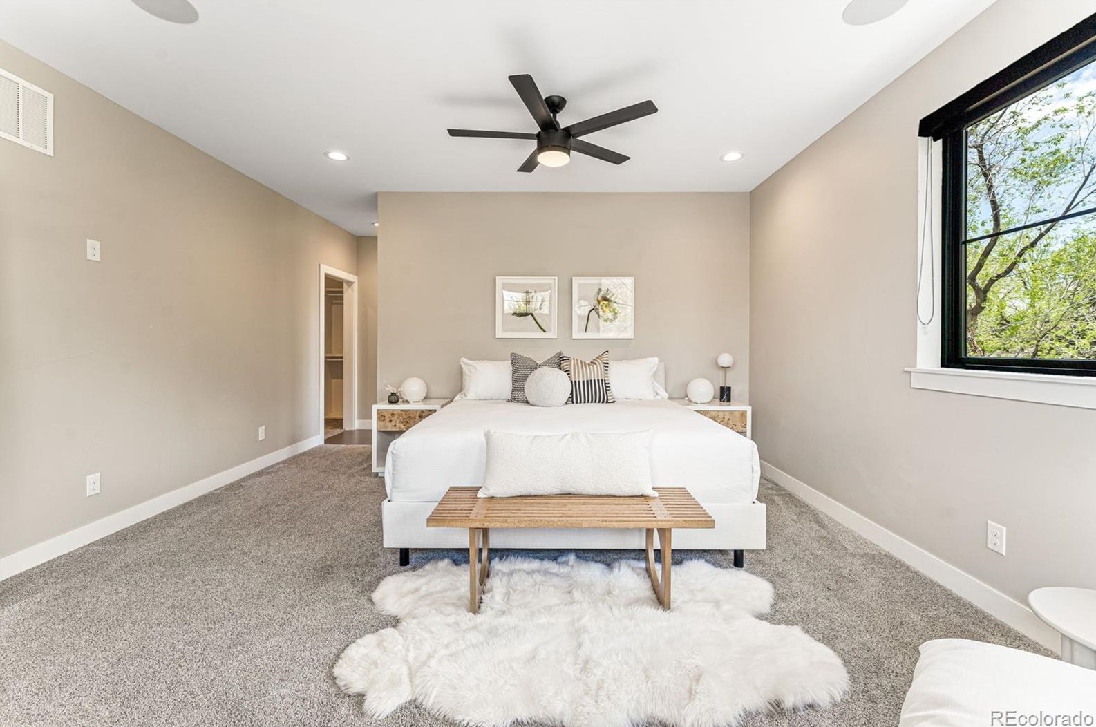 6185 Columbine Way, Littleton CO 80121-2805 exterior