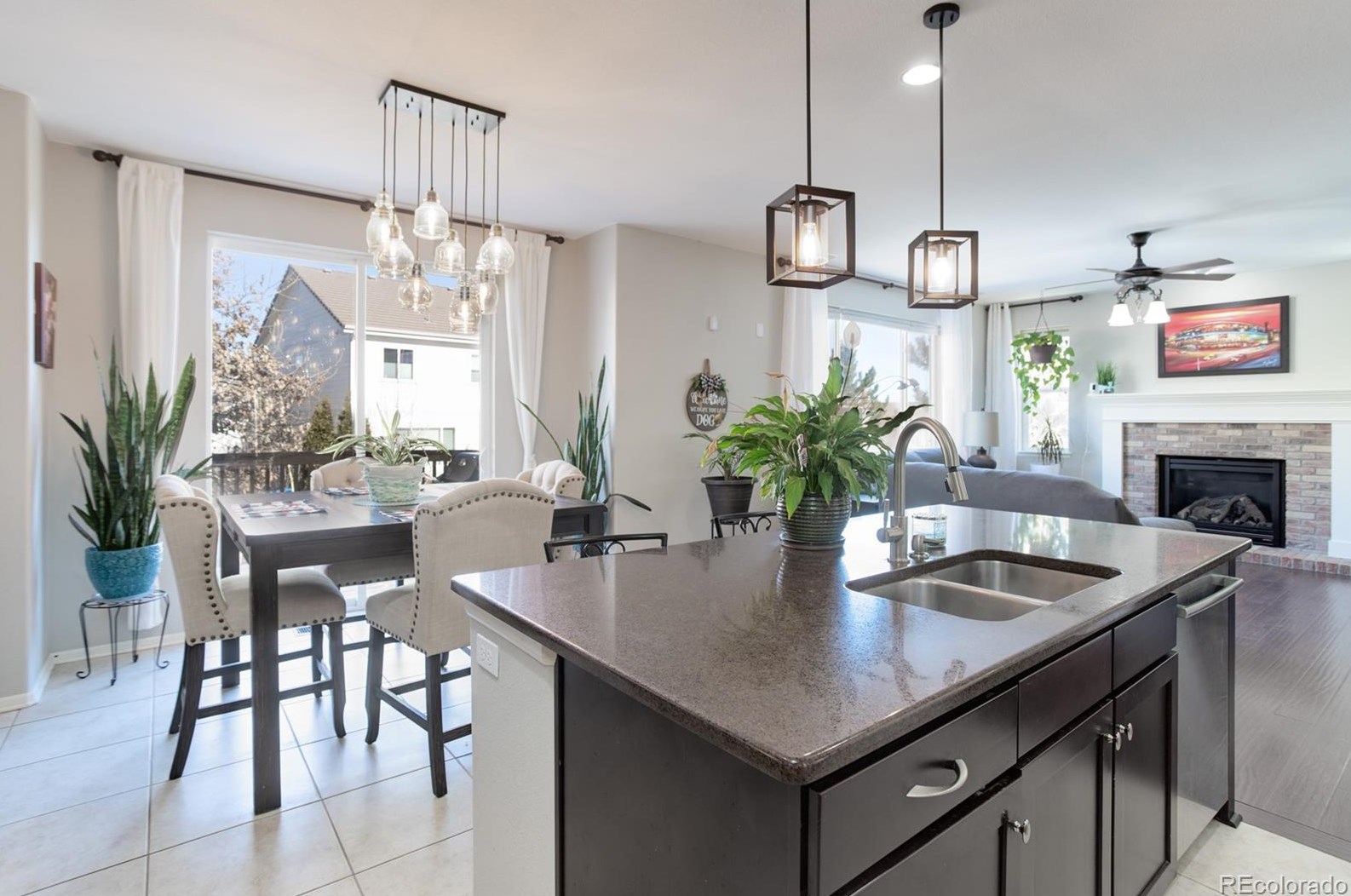 8049 Sabino Ln, Castle Rock CO  80108-9503 exterior