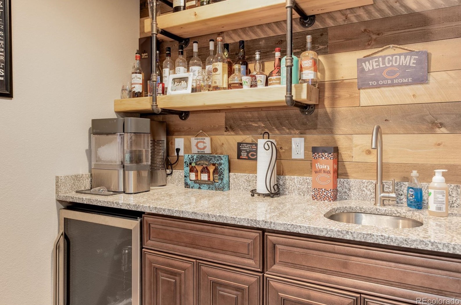 8049 Sabino Ln, Castle Rock CO  80108-9503 exterior