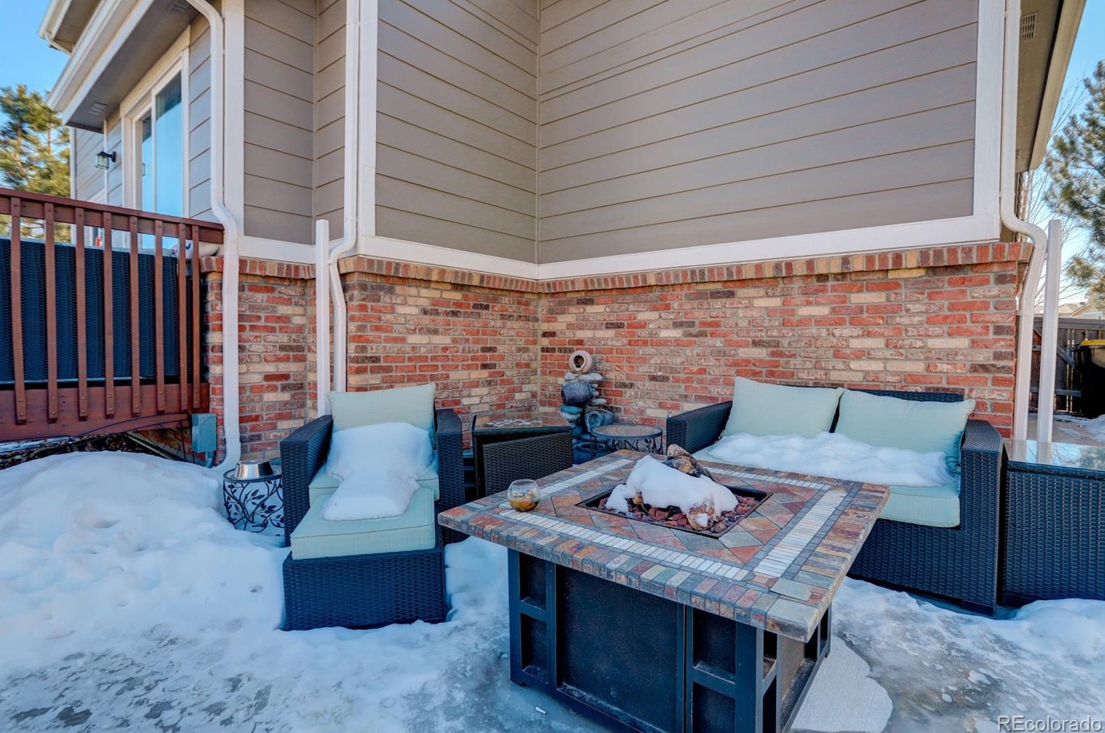 8049 Sabino Ln, Castle Rock CO  80108-9503 exterior