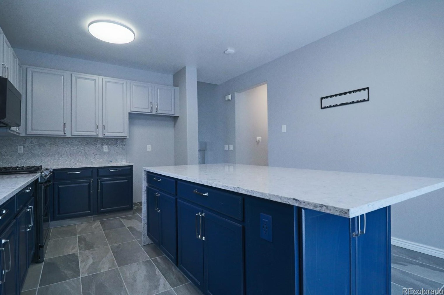 5663 Monument Dr, Castle Rock CO  80104-9814 exterior