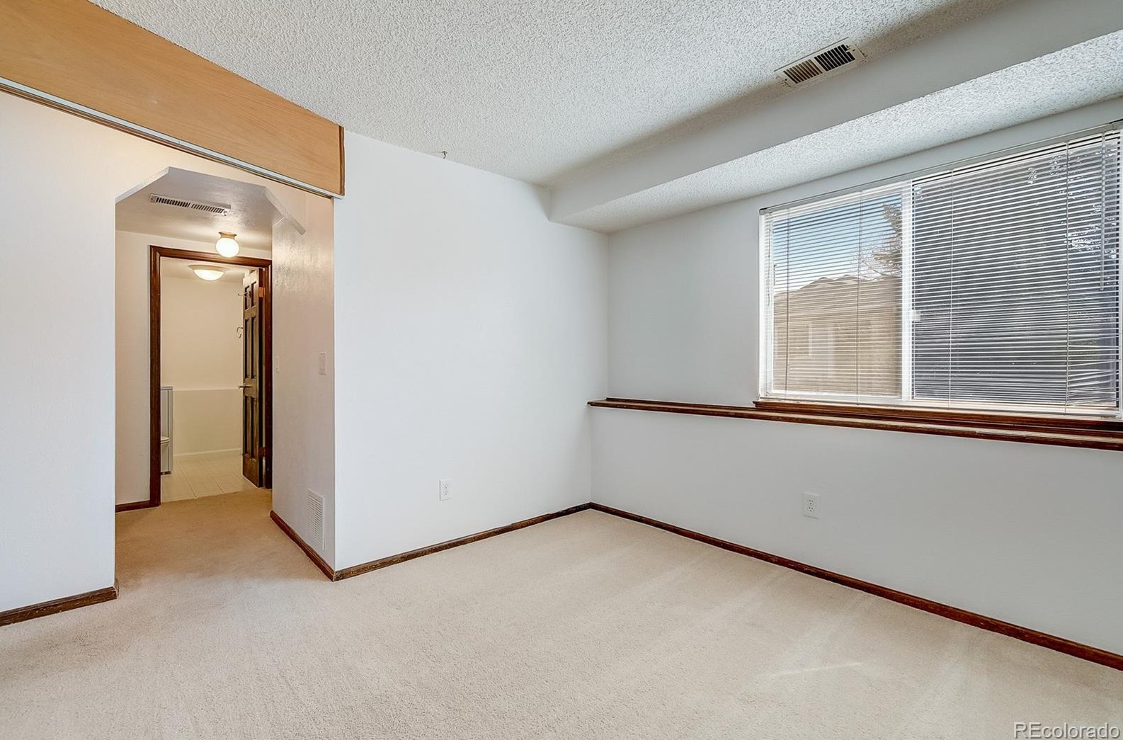 5886 77th Dr, Arvada CO  80003-5819 exterior