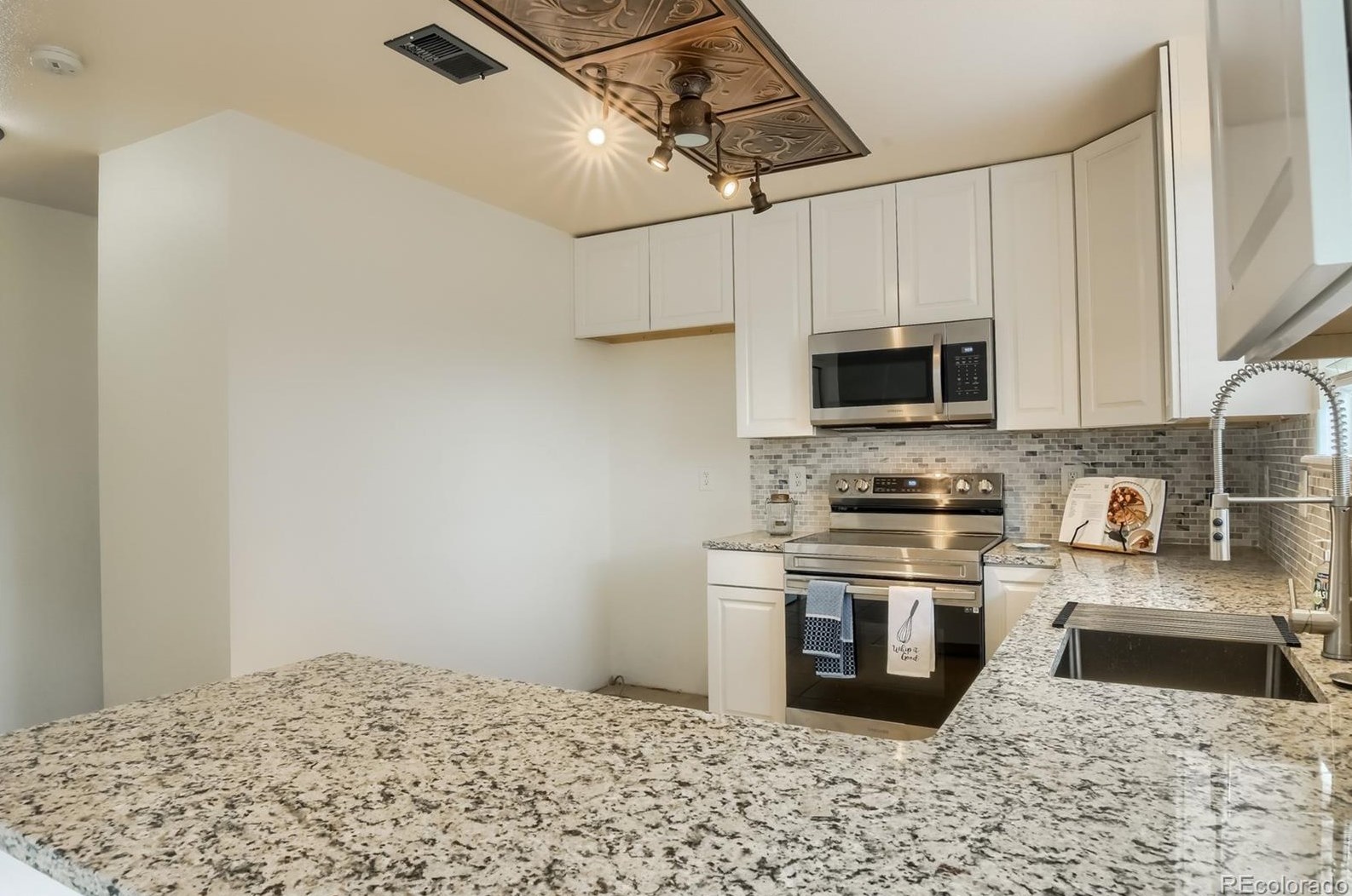 4443 Bennington Ave, Castle Rock CO 80104-8772 exterior