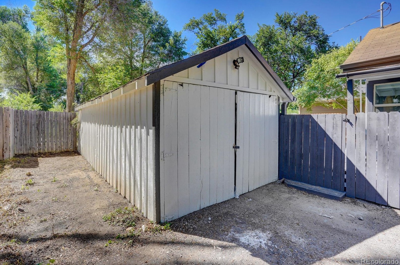 1045 Venice St, Longmont CO  80501-4318 exterior