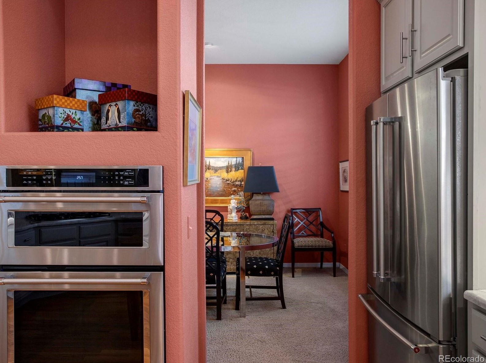 4292 Phillips Pl, Littleton CO 80122-3906 exterior