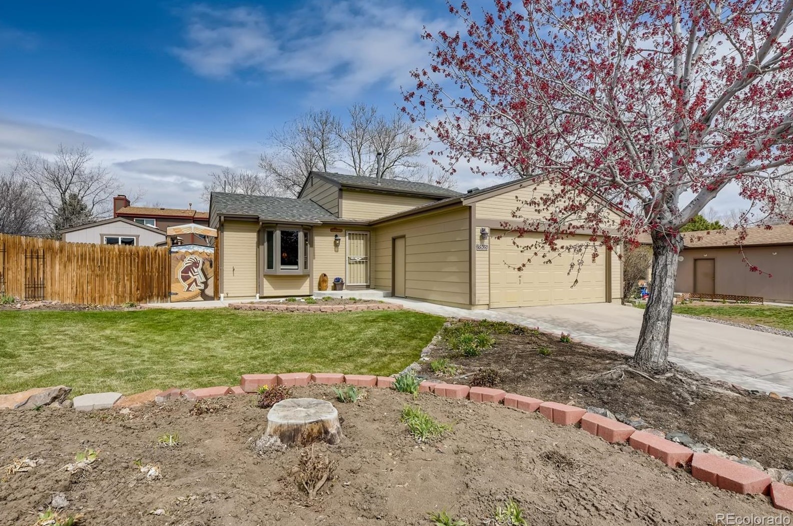 9305 Saratoga Pl, Littleton, CO 80123-1909