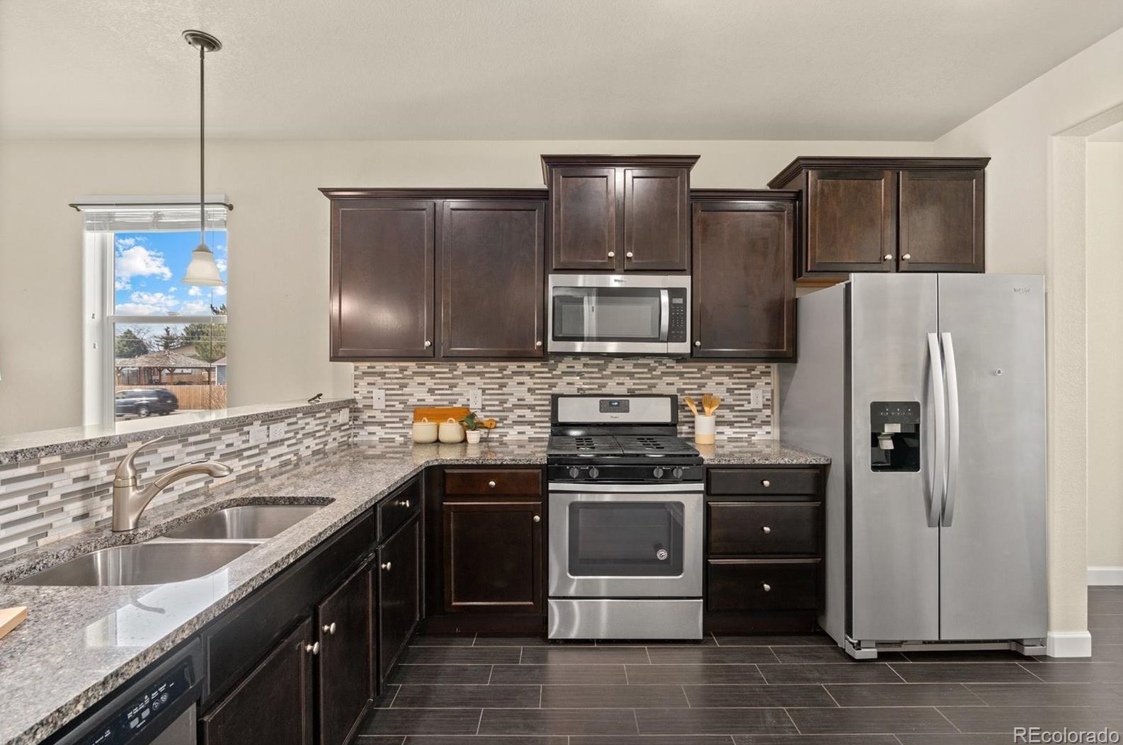 1447 16th Ave, Longmont CO  80501-2560 exterior