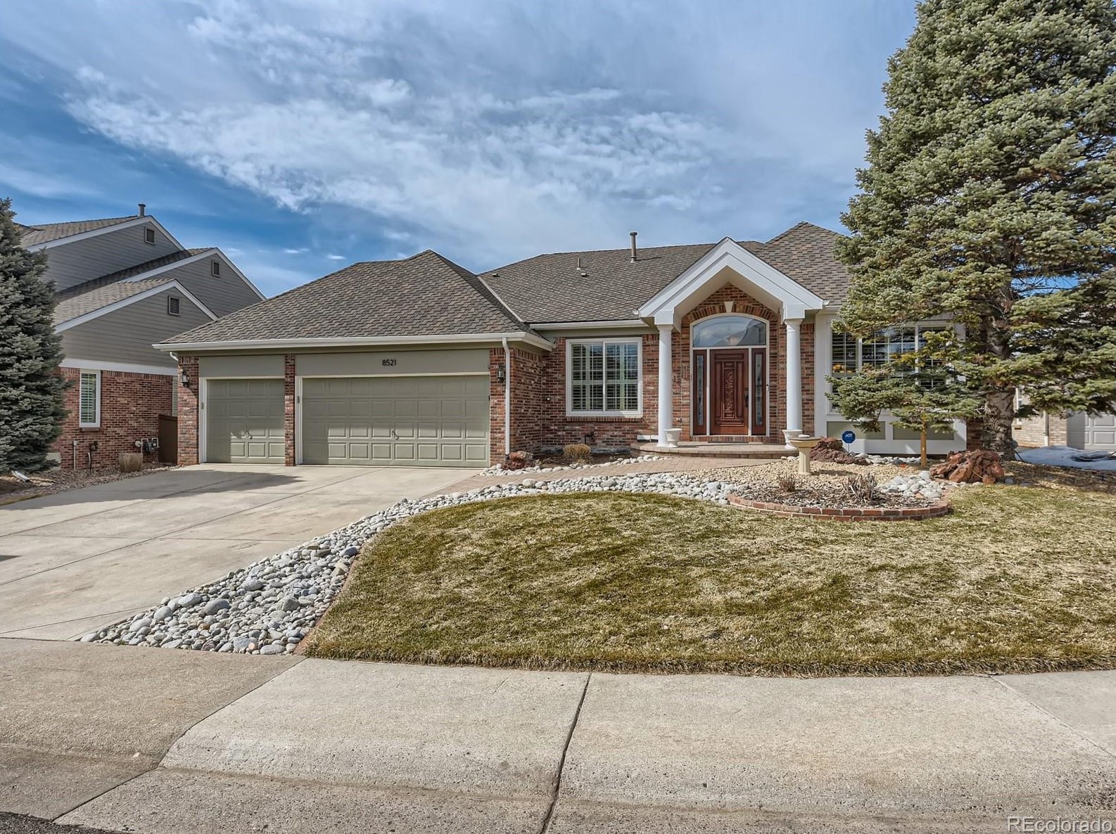 8521 Forrest St, Littleton, CO 80126-2943
