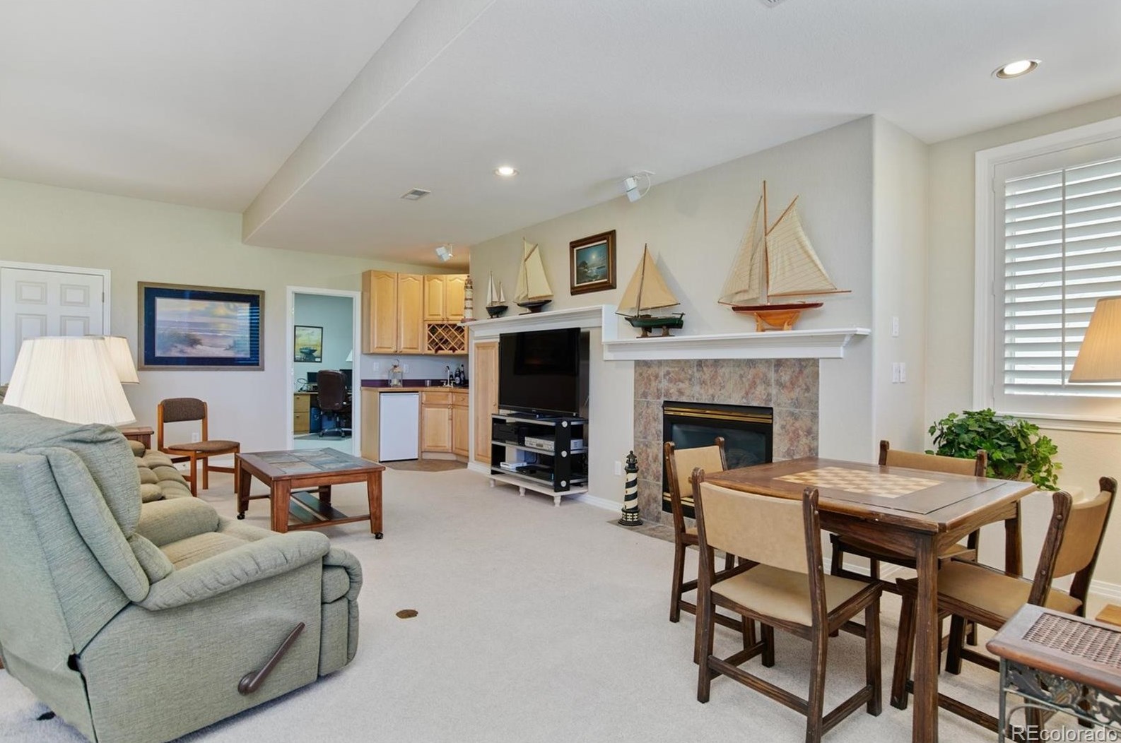 8290 Albion St, Littleton CO 80122-3909 exterior