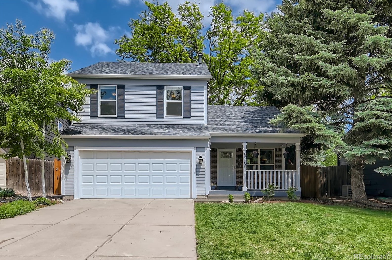 8518 Vivian Ct, Arvada, CO 80005-1195