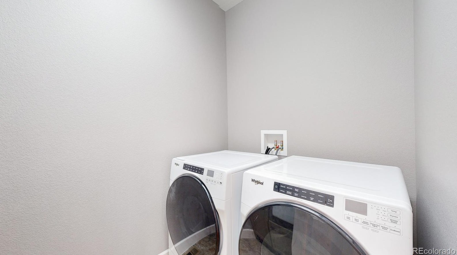 17822 83rd Pl, Arvada CO  80005 exterior