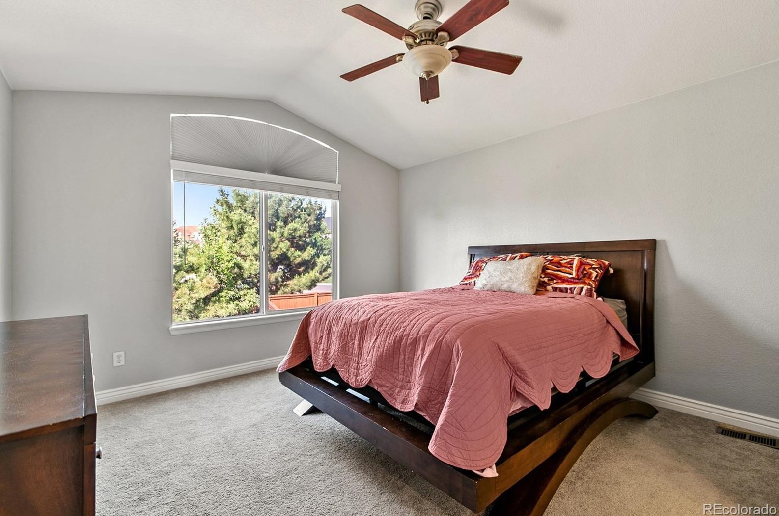 10240 Bentwood Cir, Littleton CO 80126-7866 exterior