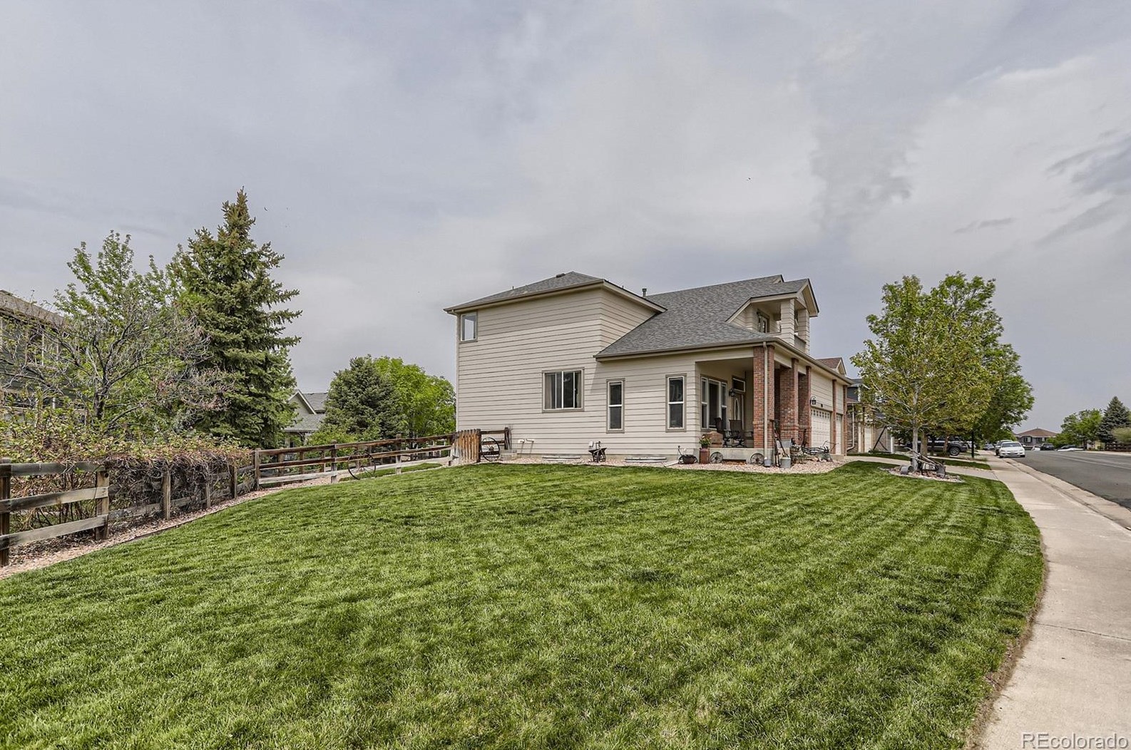 7585 Bison Ct, Littleton, CO 80125-8404