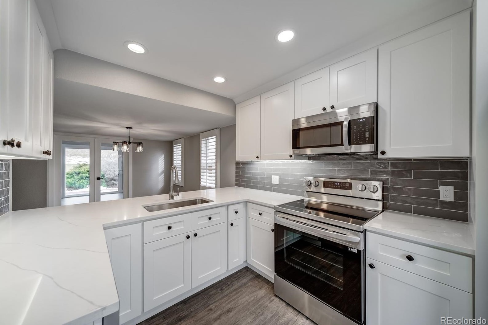 6363 Grape Ct, Littleton CO 80122-3810 exterior