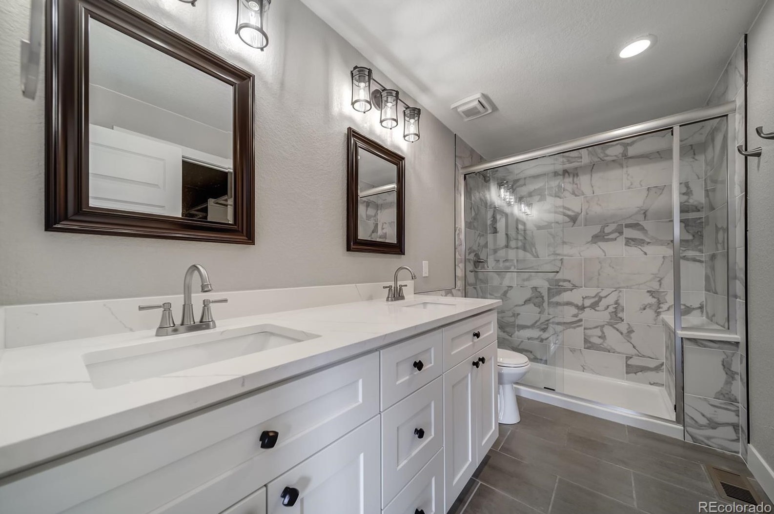 6363 Grape Ct, Littleton CO 80122-3810 exterior