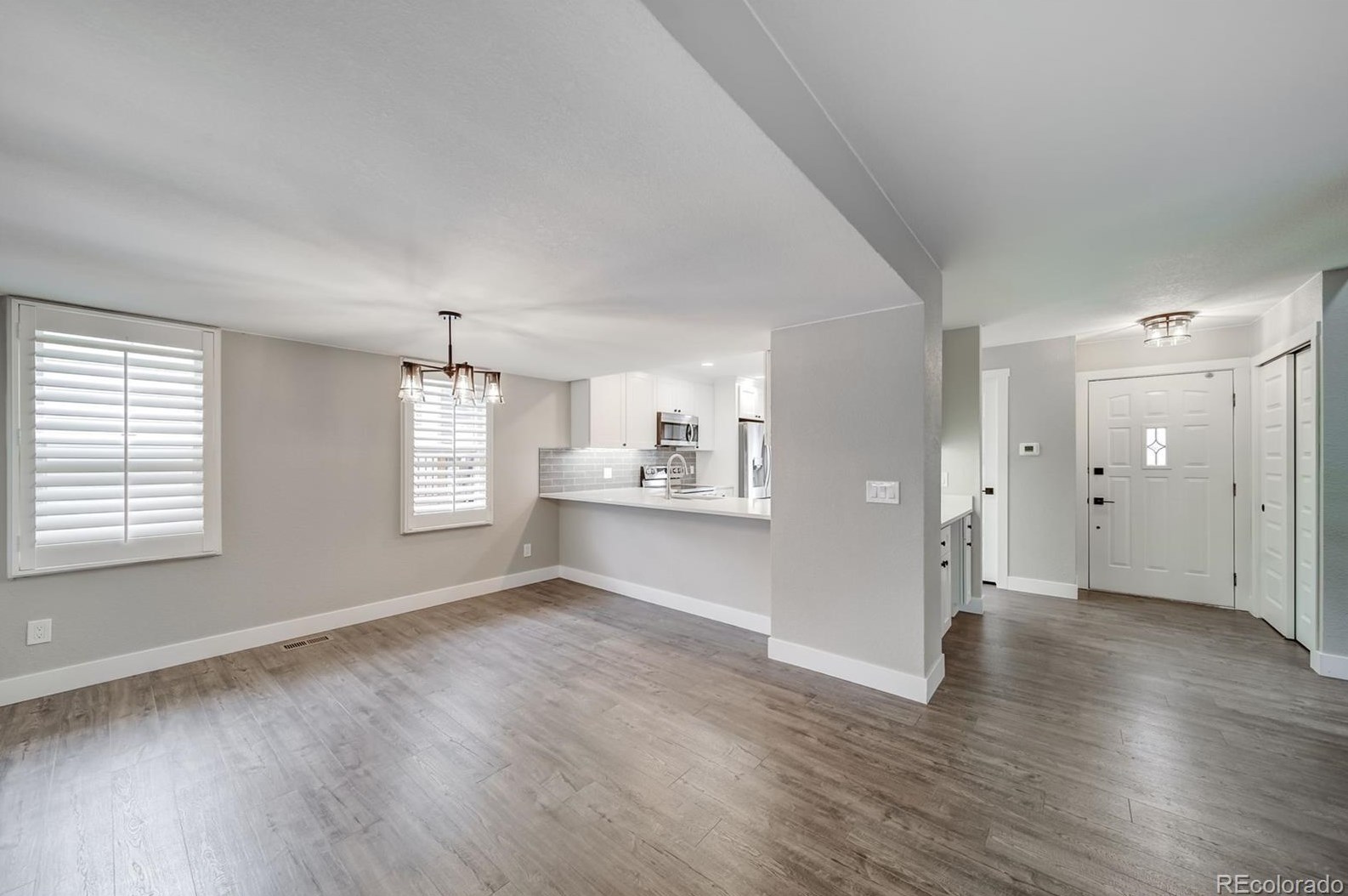 6363 Grape Ct, Littleton CO 80122-3810 exterior