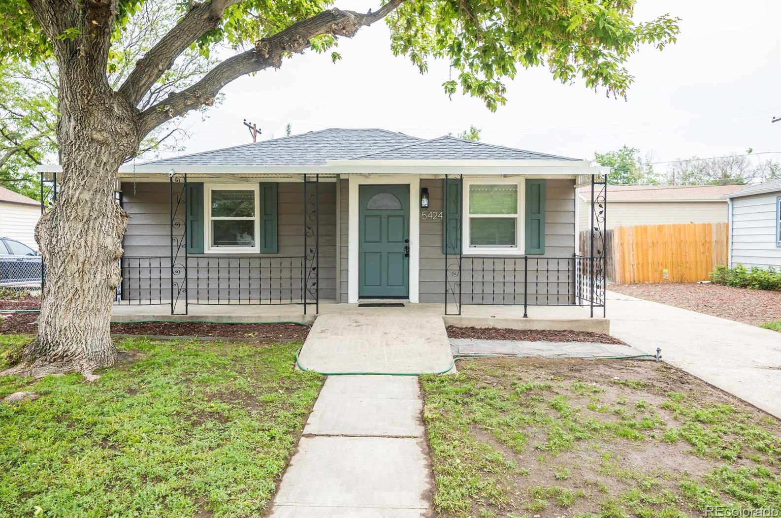 5424 Reed Ct, Arvada CO  80002-3844 exterior