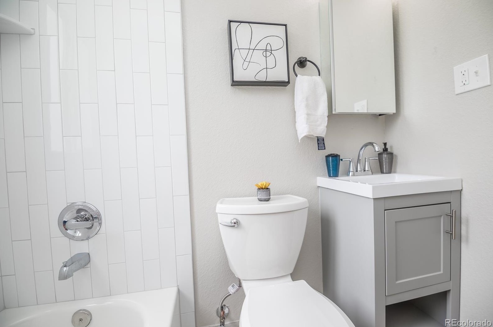 5424 Reed Ct, Arvada CO  80002-3844 exterior