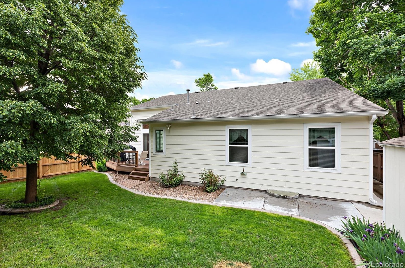 9815 Bathurst Way, Littleton CO 80130-7182 exterior