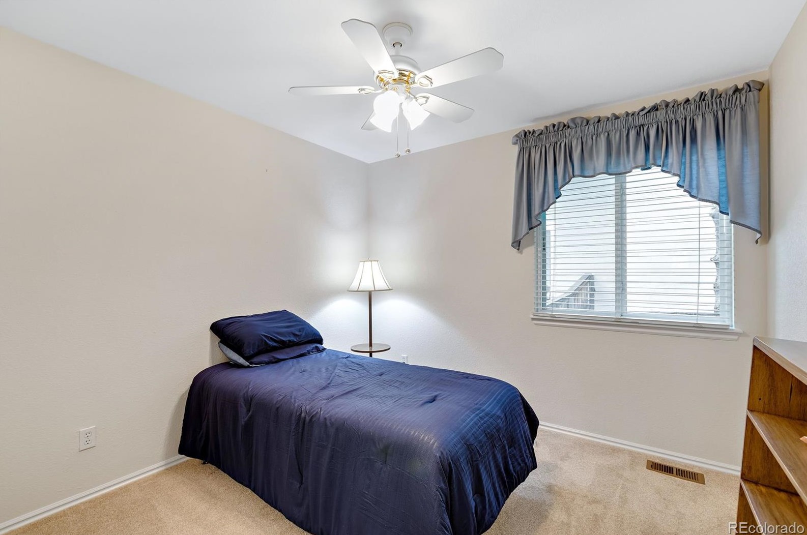 9815 Bathurst Way, Littleton CO 80130-7182 exterior