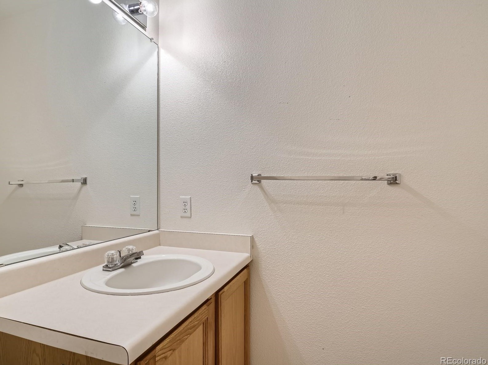 9959 Sydney Ln, Littleton CO  80130-6821 exterior