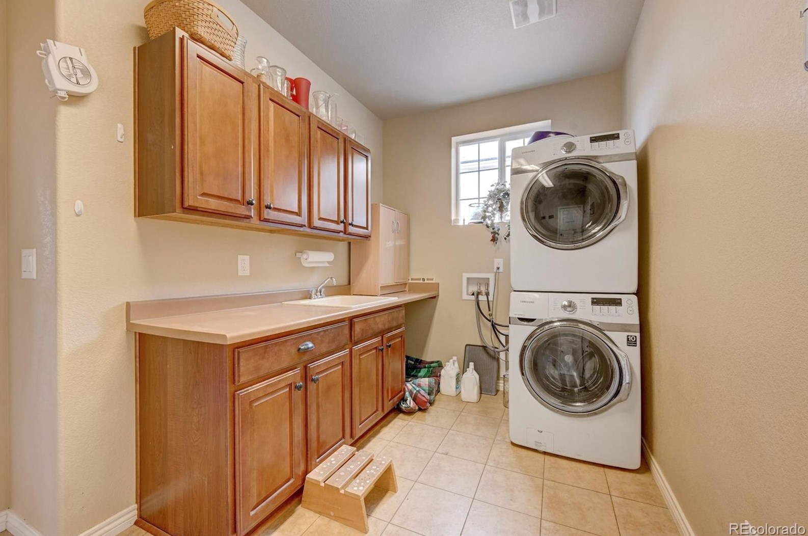 17378 78th Dr, Arvada CO  80007-7979 exterior