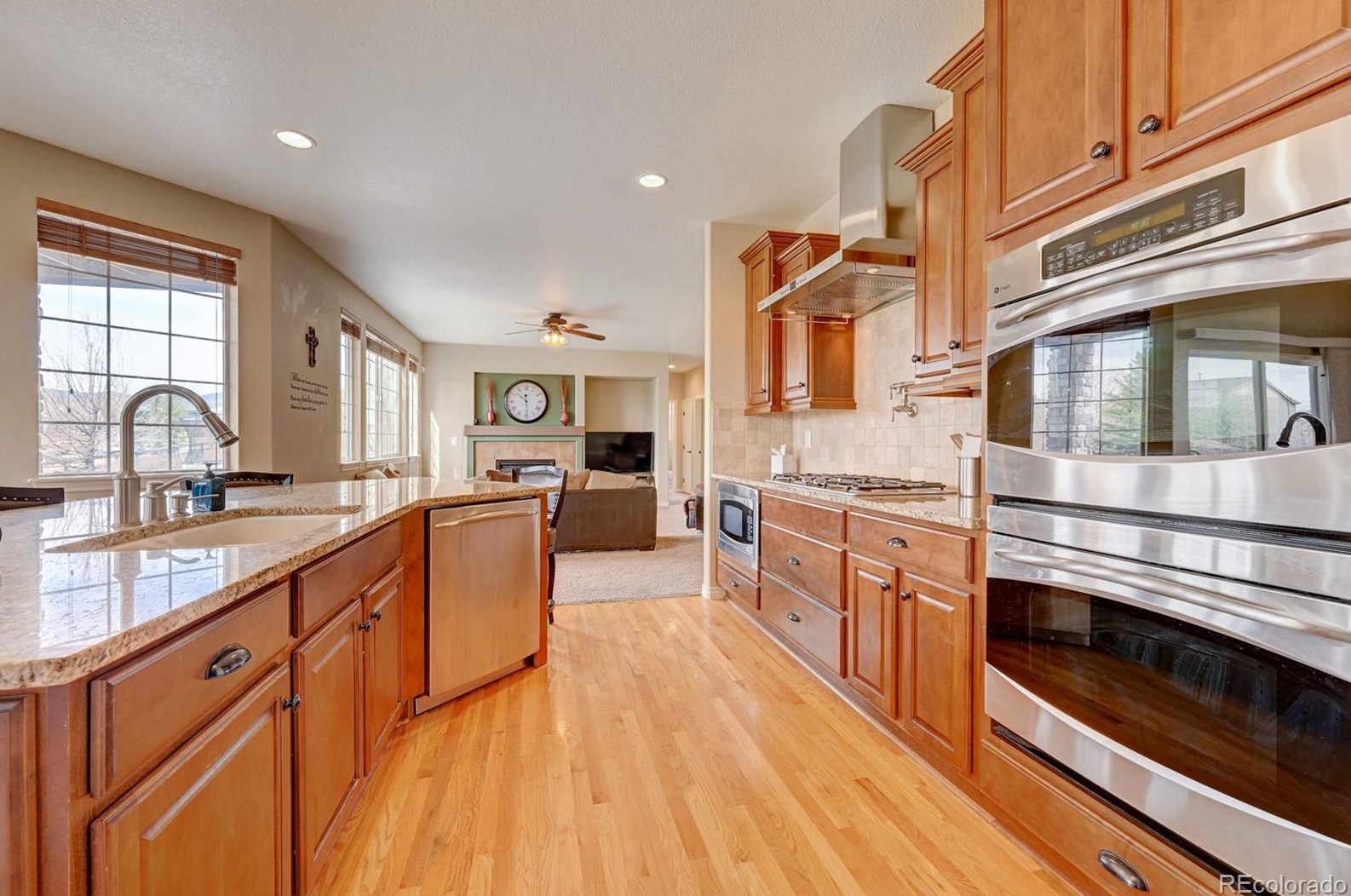 17378 78th Dr, Arvada CO  80007-7979 exterior