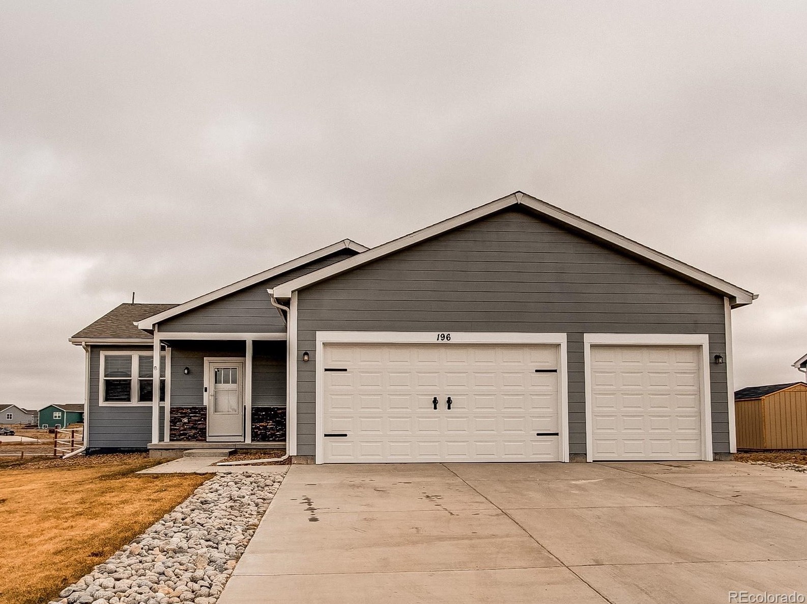 196 2nd Ave, Deer Trail CO  80105 exterior