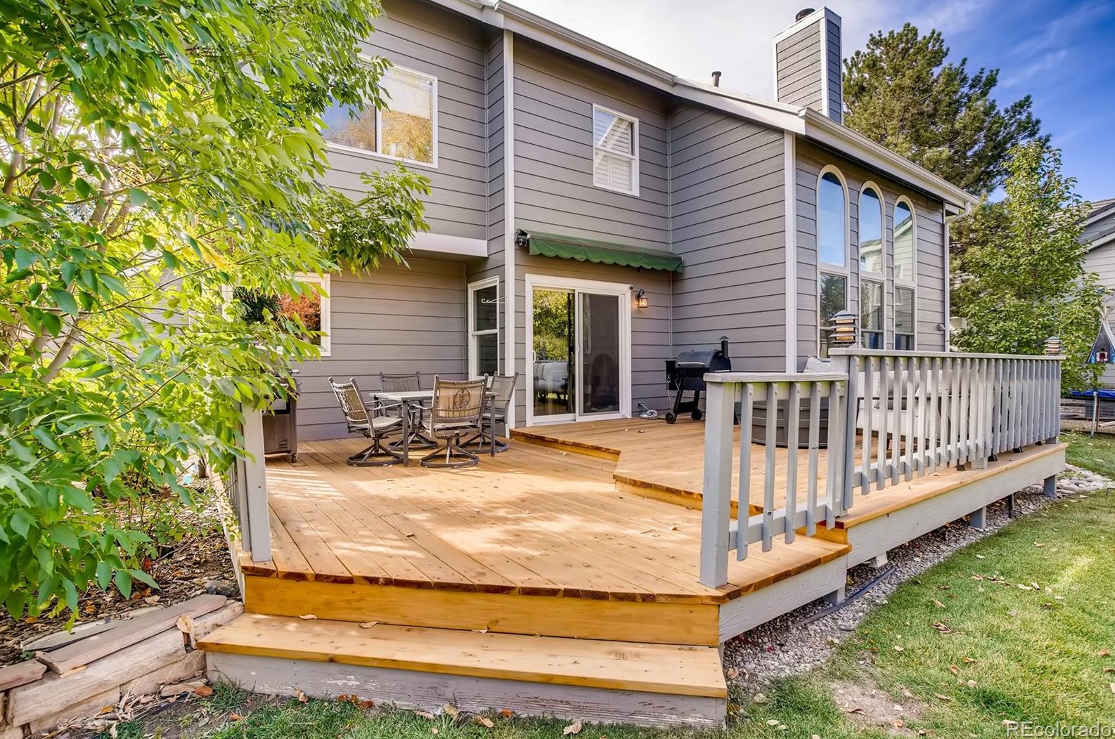 2201 Wynterbrook Dr, Littleton CO 80126-4210 exterior