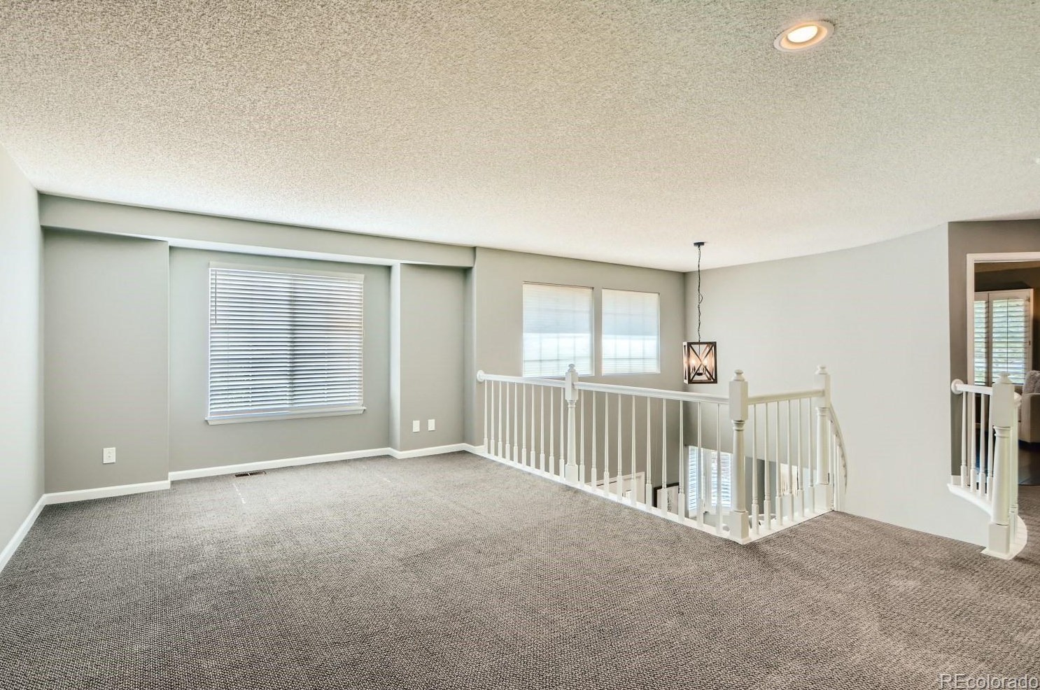 2201 Wynterbrook Dr, Littleton CO 80126-4210 exterior